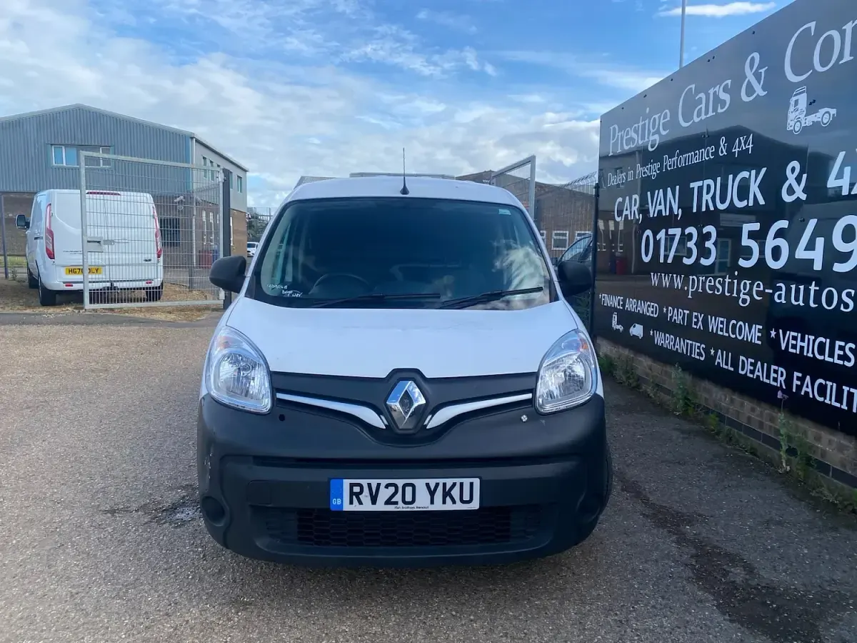 Used Renault Kangoo Business 90 HP (66 kW) 2020 White MPV