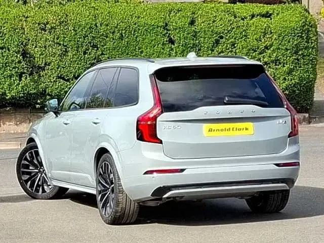 New Volvo XC90 Plus 247 HP (181 kW) 2026 SUV
