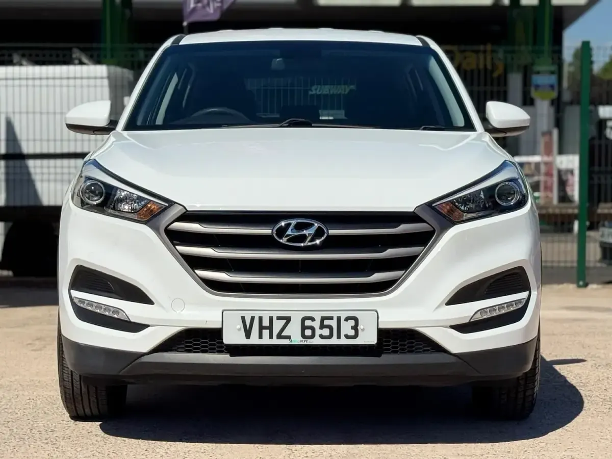 Used Hyundai Tucson 132 HP (97 kW) 2017 White SUV