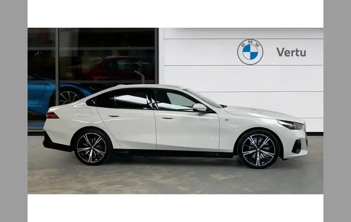 Used BMW 520 M Sport 208 HP (152 kW) 2024 Other Sedan
