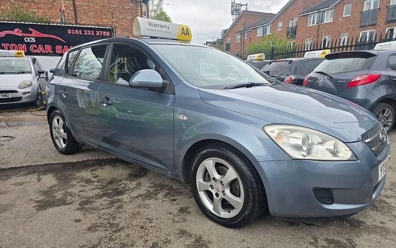 Used Kia Ceed 120 HP (88 kW) 2008 Blue Hatchback