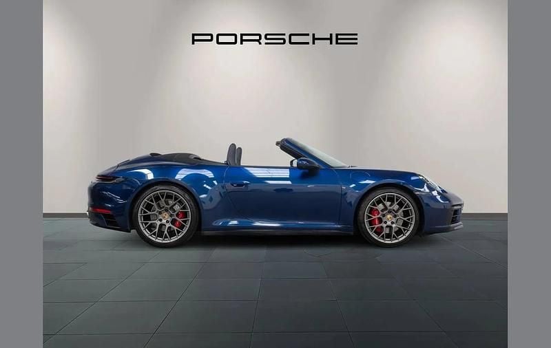 Used Porsche 911 444 HP (326 kW) 2019 Blue Cabriolet