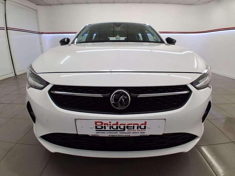 Used Vauxhall Corsa-e 100 kW (136 HP) 2021 White Hatchback