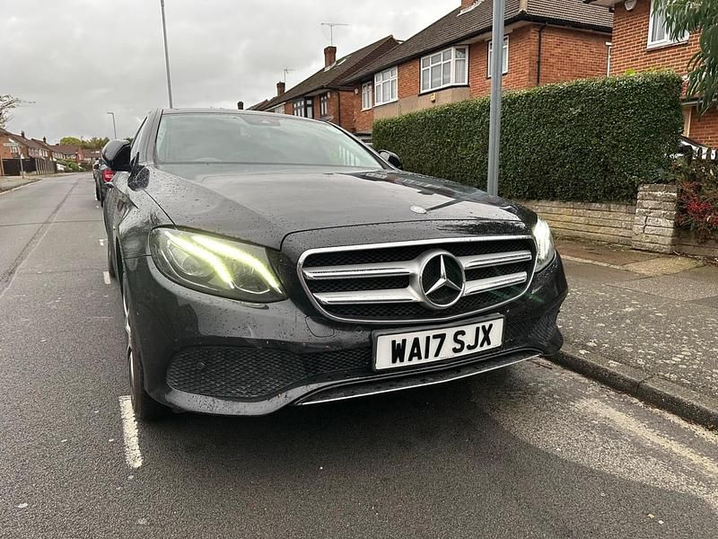 Black Used 2017 Mercedes E350 SE Sedan | £9,995 - Image 1/4