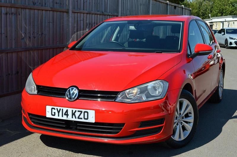 Red Used 2014 VW Golf VII SE Hatchback | £9,949 (Good price) - Image 1/4