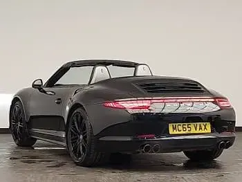 Usado Porsche 911 Black Edition 350 HP (257 kW) 2016 Preto Cabrios