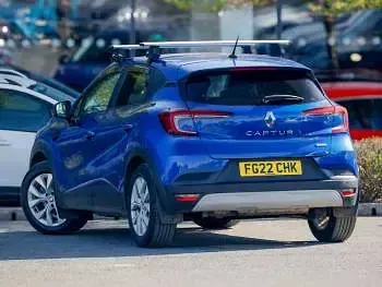 Usado Renault Captur Iconic 142 HP (104 kW) 2022 Azul SUV
