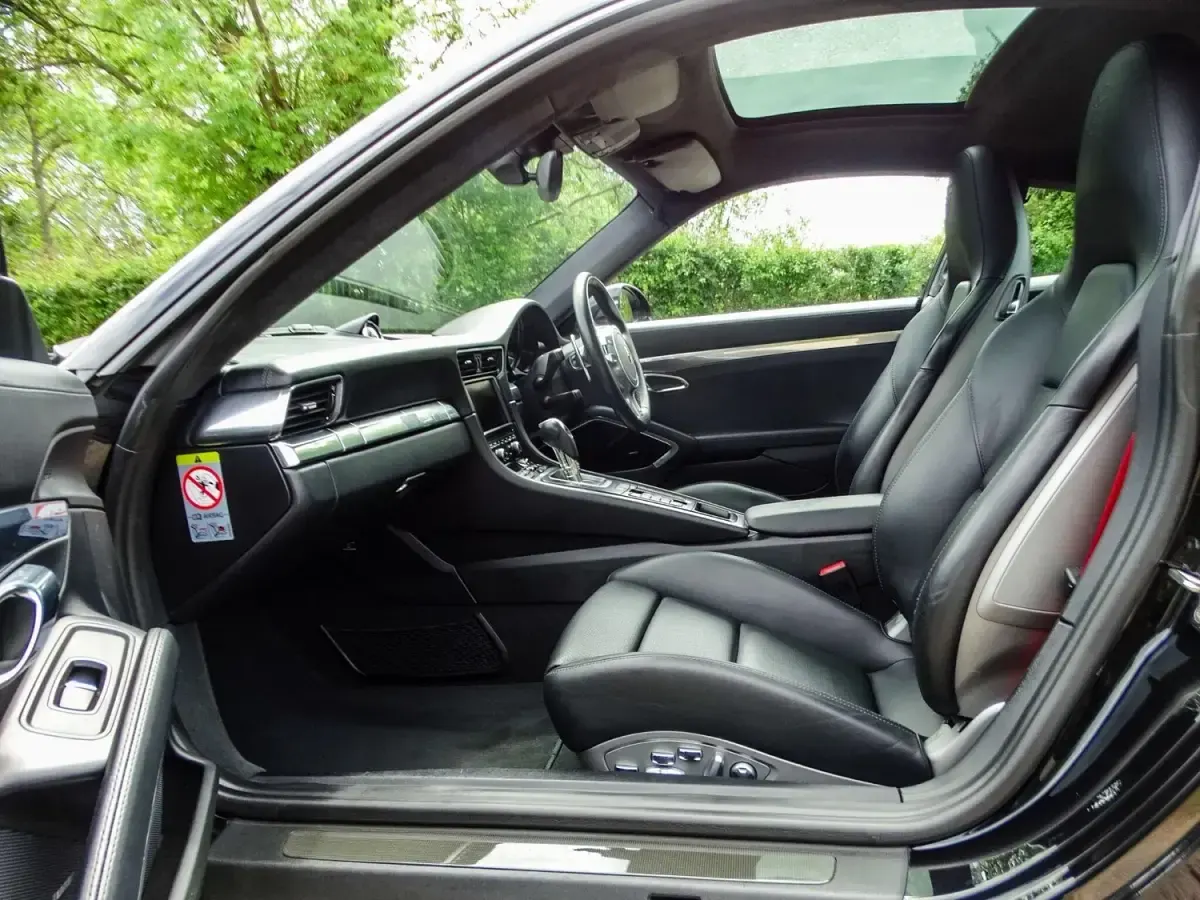 Begagnad Porsche 911 2013 Svart Sportkupé