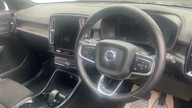 Usado Volvo XC40 Ultimate 262 HP (192 kW) 2023 Cinzento SUV