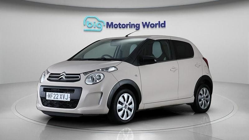 Usado Citroën C1 72 HP (52 kW) 2022 Bege Citadino