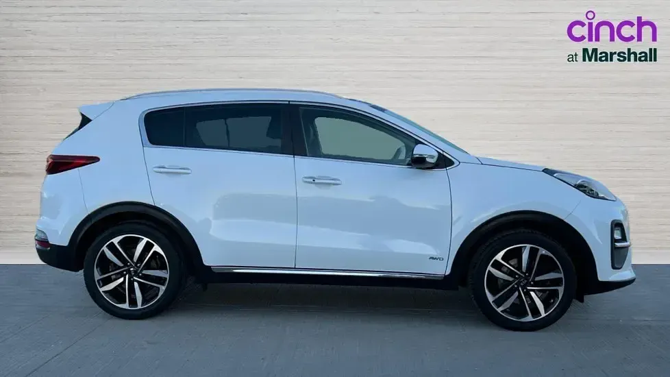 Used Kia Sportage 174 HP (127 kW) 2021 White SUV