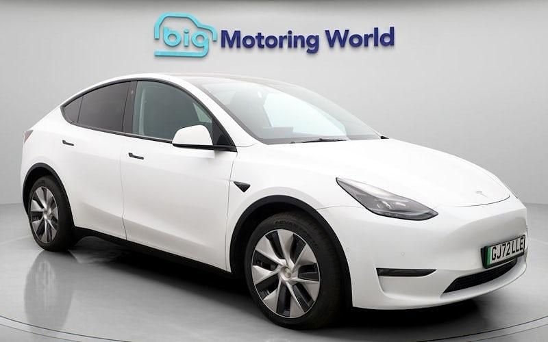 Used 2025 Tesla Model Y Long Range AWD SUV | £24,600 (Super price) - Image 1/4