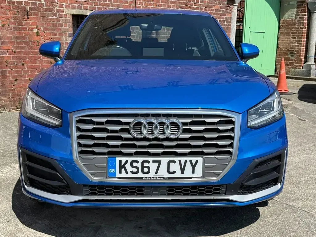 Used Audi Q2 S-Line 150 HP (110 kW) 2018 Blue SUV
