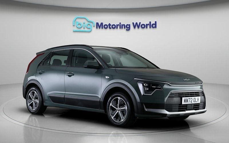 Used Kia Niro 141 HP (103 kW) 2023 Green SUV