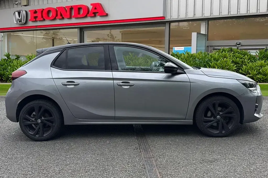 Usado Vauxhall Corsa SRi 2020 Cinzento Citadino