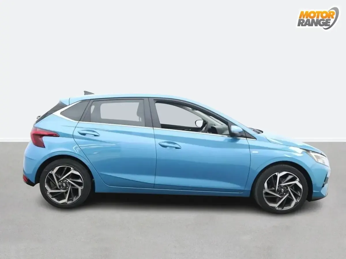 Used Hyundai i20 Premium 2023 Turquoise Hatchback