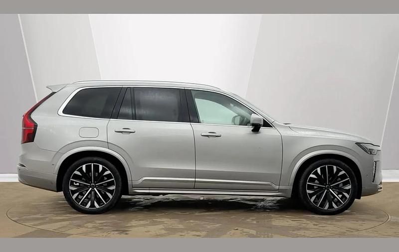 Used Volvo XC90 Ultra 250 HP (183 kW) 2025 Silver SUV