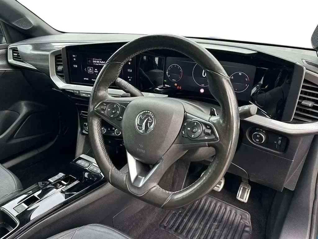 Second-hand Vauxhall Mokka Ultimate 130 CP (95 kW) 2022 Albastru SUV