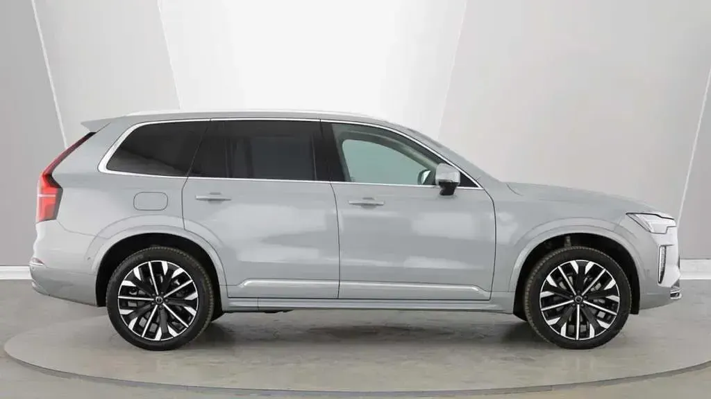 Used Volvo XC90 Ultra 455 HP (334 kW) 2025 Vapour grey SUV