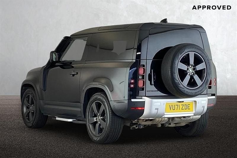 Usado Land Rover Defender HSE 249 HP (183 kW) 2021 Preto SUV