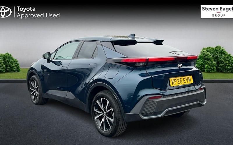 Used Toyota C-HR Design 223 HP (164 kW) 2025 SUV