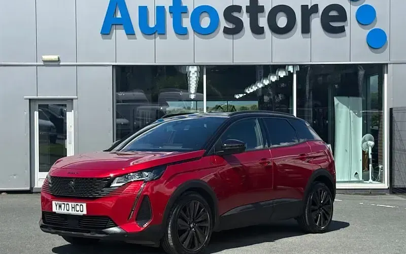 Used Peugeot 3008 Premium 181 HP (133 kW) 2021 SUV