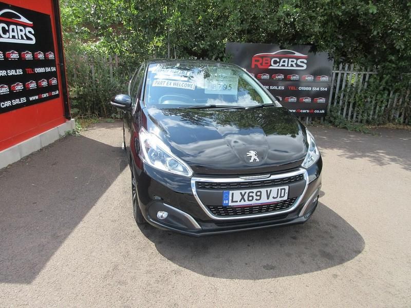 Black Used 2019 Peugeot 208 S Hatchback | £8,795 (Fair price) - Image 1/4