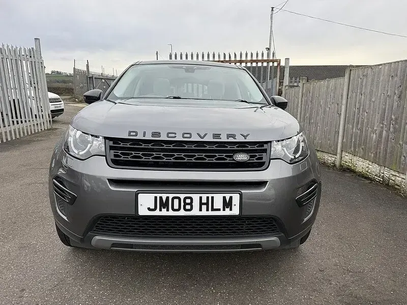 Used Land Rover Discovery Sport 150 HP (110 kW) 2017 Grey SUV