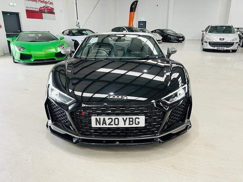 Used Audi R8 Spyder Performance 620 HP (456 kW) 2020 Black Cabriolet