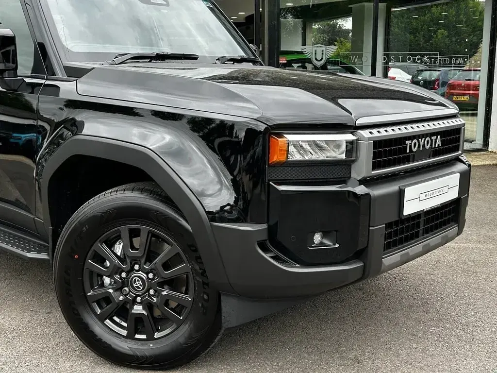 New Toyota Land Cruiser 204 HP (150 kW) 2026 Black Van
