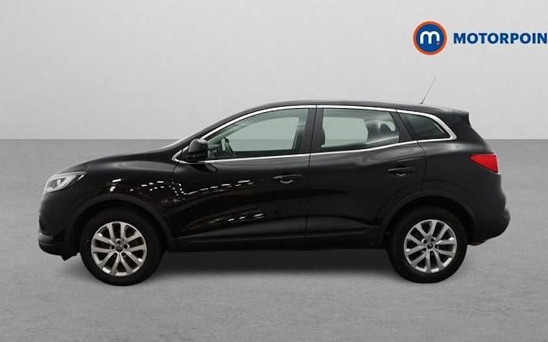 Used Renault Kadjar Play 140 HP (102 kW) 2020 Black SUV