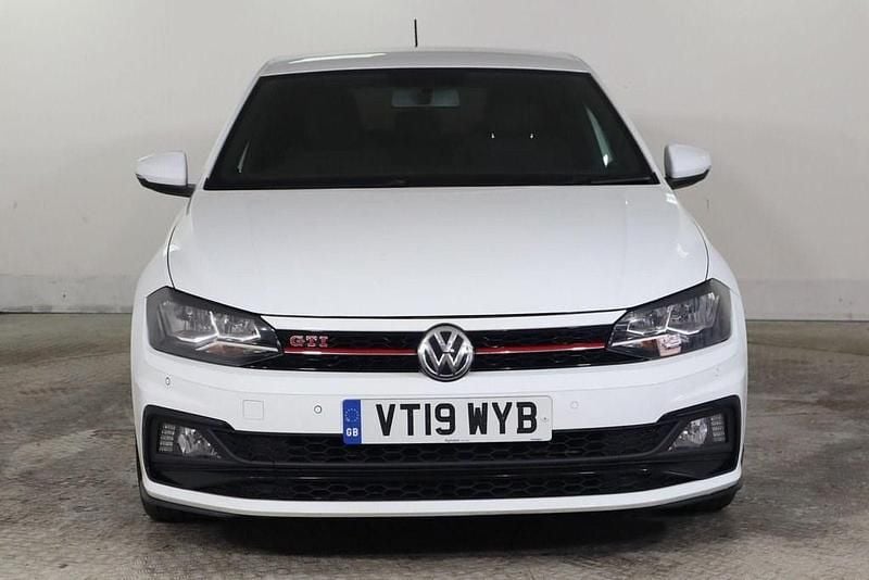 Used VW Polo GTI 200 HP (147 kW) 2019 White Hatchback