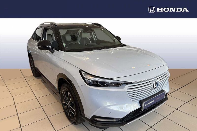 White New 2025 Honda HR-V Advance SUV | £32,990 (Fair price) - Image 1/4
