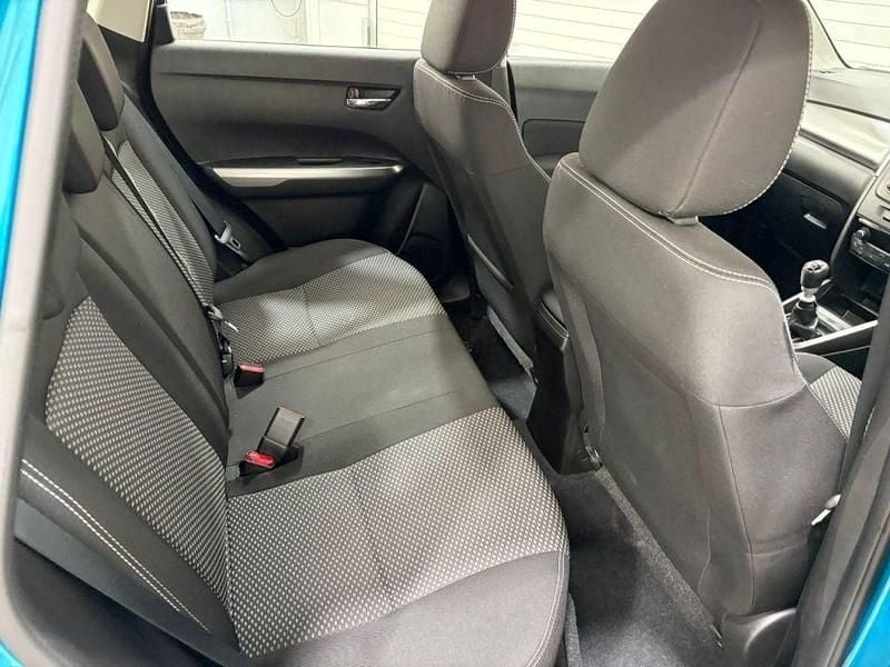 Second-hand Suzuki Vitara SZ4 129 CP (94 kW) 2020 Turcoaz SUV
