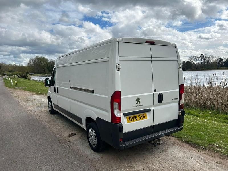 Used Peugeot Boxer 130 HP (95 kW) 2016 White Van