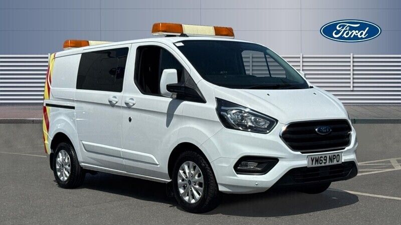 Used 2019 Ford Transit Custom Limited Van | £19,795 (Expensive) - Image 1/4