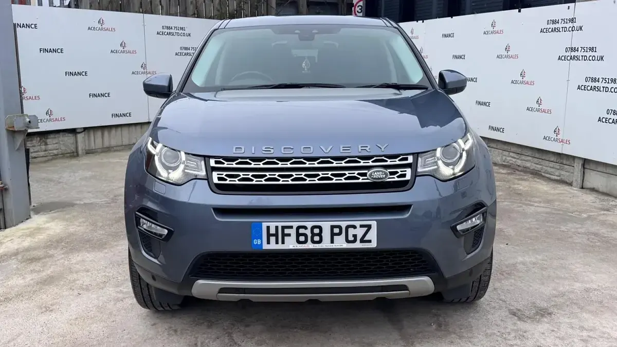 Used Land Rover Discovery Sport HSE 180 HP (132 kW) 2018 Blue SUV