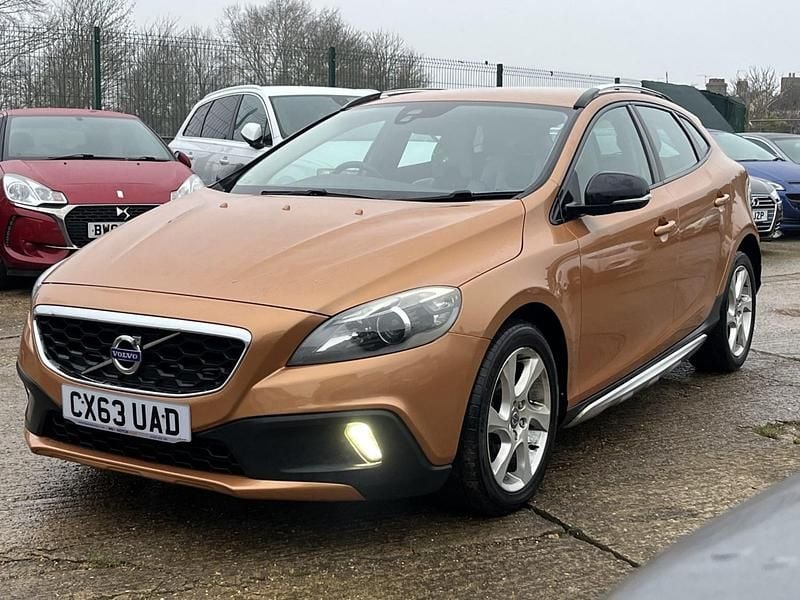 Used Volvo V40 2013 Bronze Hatchback