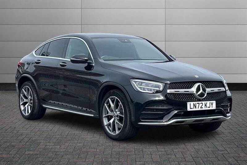 Obsidian black Used 2023 Mercedes E300 AMG line Coupe | £39,295 (Fair price) - Image 1/4