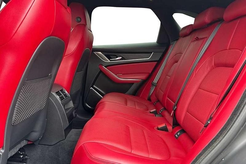 Used Jaguar F-Pace R-Dynamic 200 HP (147 kW) 2022 Black SUV