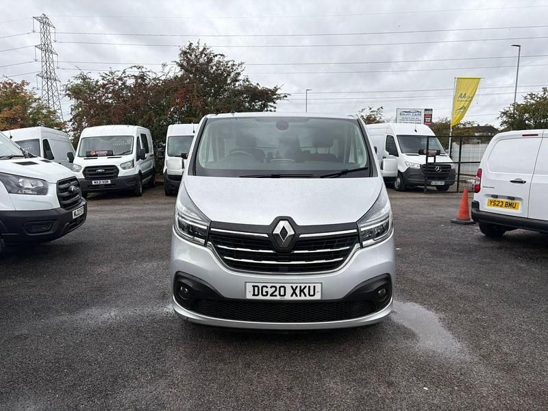 Usado Renault Trafic 2020 Prateado