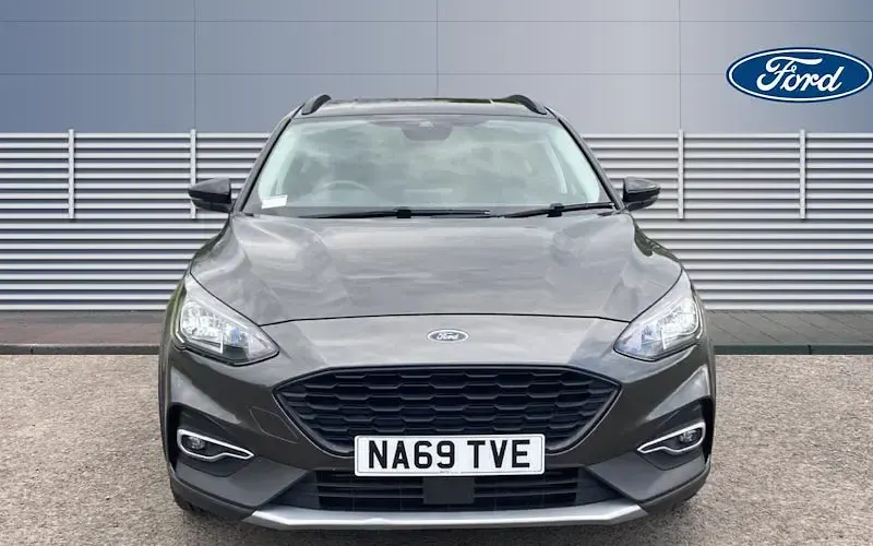 Używany Ford Focus Active 125 KM (91 kW) 2020 Szary Hatchback
