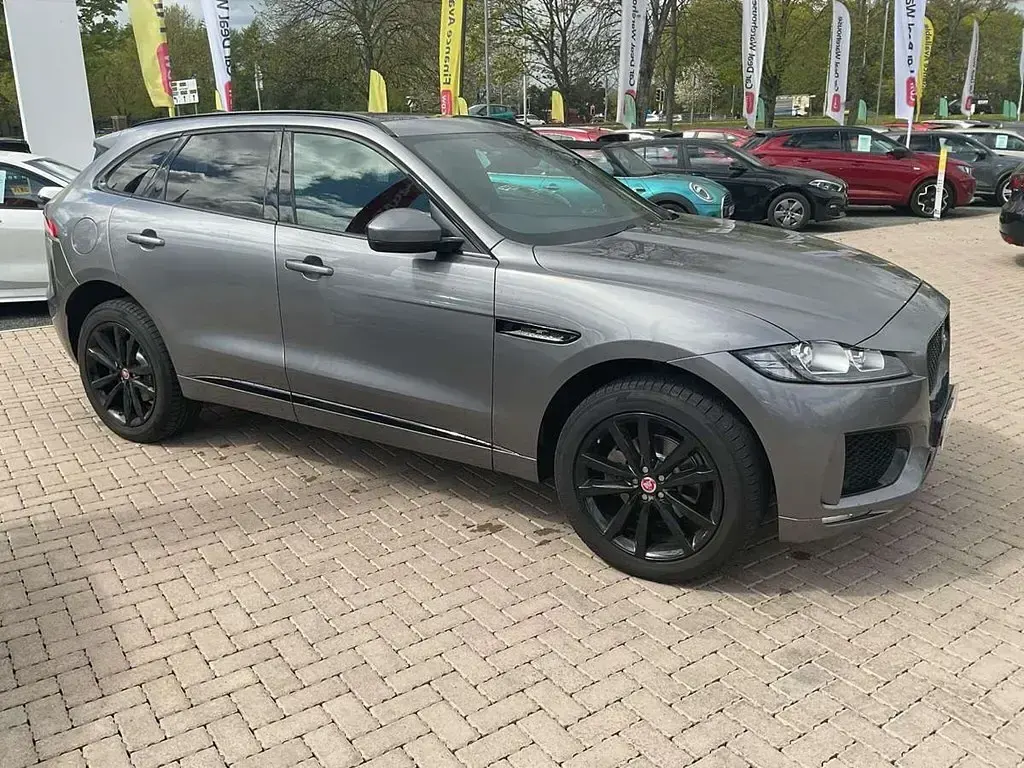 Used Jaguar F-Pace Chequered Flag 177 HP (130 kW) 2021 Grey SUV