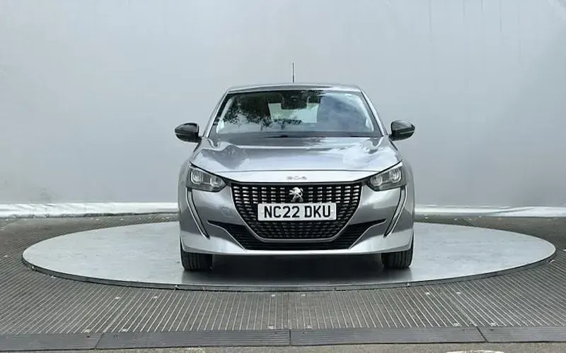 Used Peugeot 208 Active Premium 102 HP (75 kW) 2022 Grey Hatchback