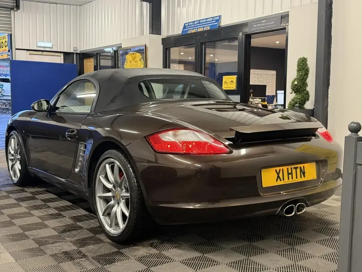 Used Porsche Boxster 295 HP (216 kW) 2008 Brown Cabriolet
