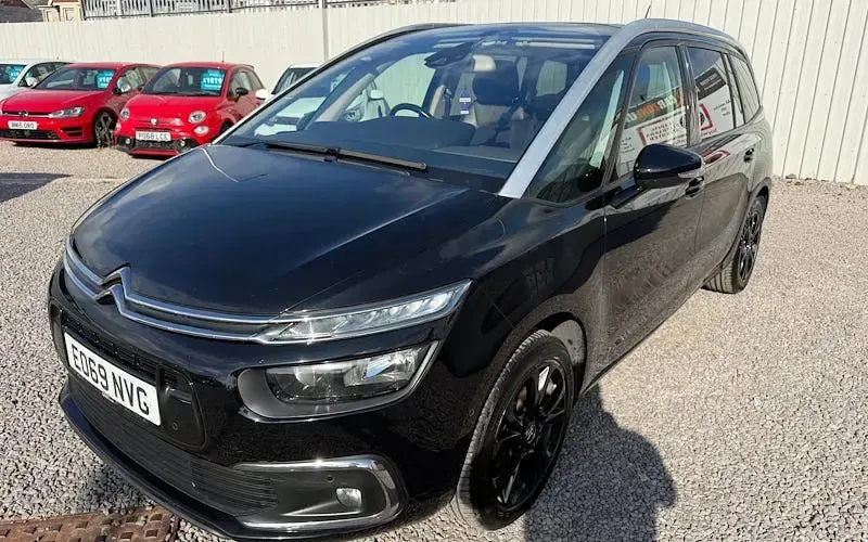 Used Citroën C4 SpaceTourer Flair 131 HP (96 kW) 2019 Black MPV