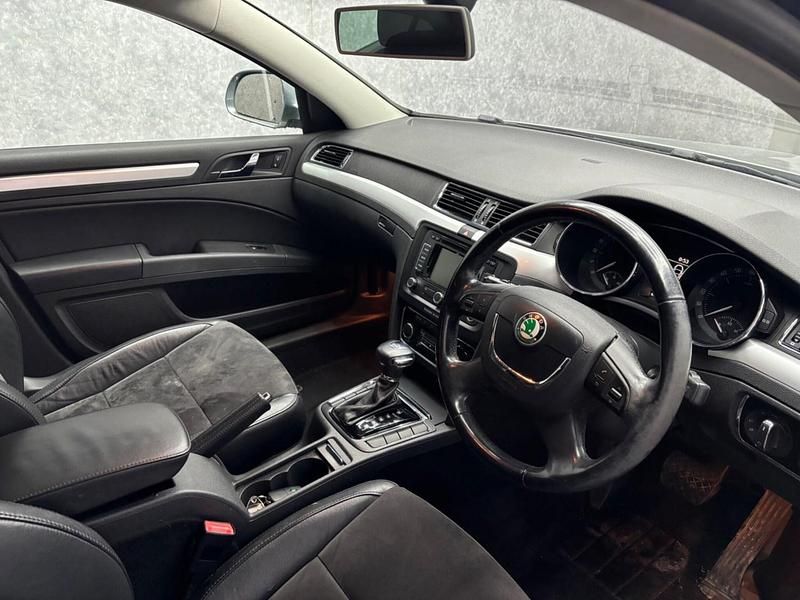 Used Skoda Superb SE 2011 Grey Hatchback