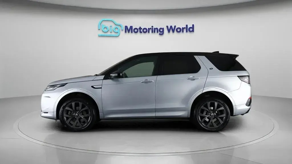 Used Land Rover Discovery Sport SE Dynamic 204 HP (150 kW) 2022 Silver SUV