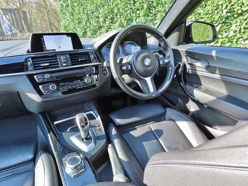 Begagnad BMW M240 M Sport 340 HK (250 kW) 2019 Blå Sportkupé