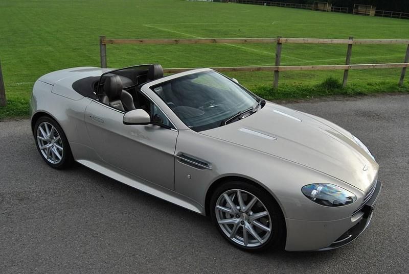 Silver blonde Used 2012 Aston Martin V8 Vantage Cabriolet | £49,990 - Image 1/4